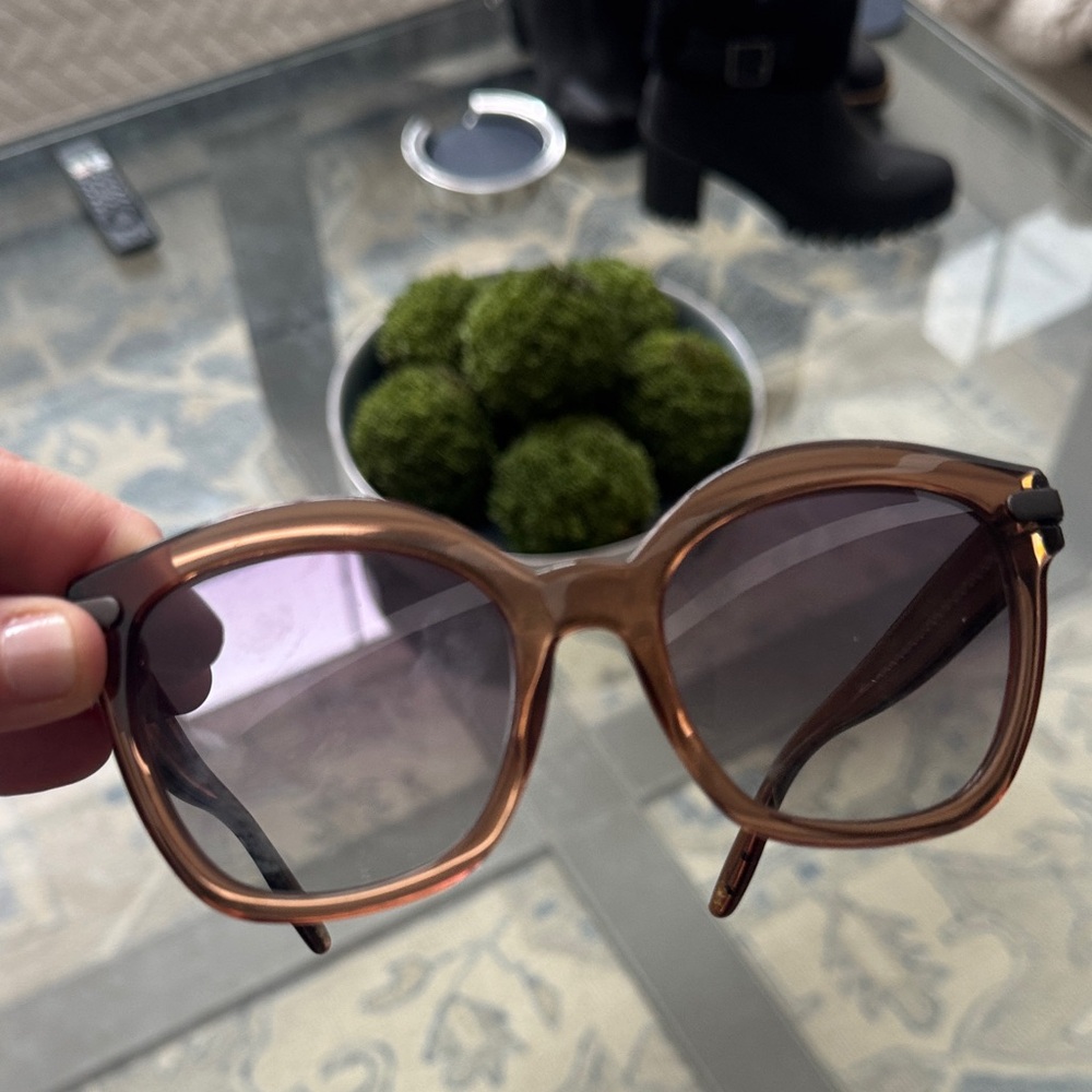 Bottega Elegant Brown Sunglasses